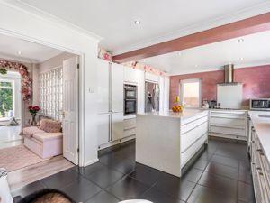 Photo 11- click for photo gallery